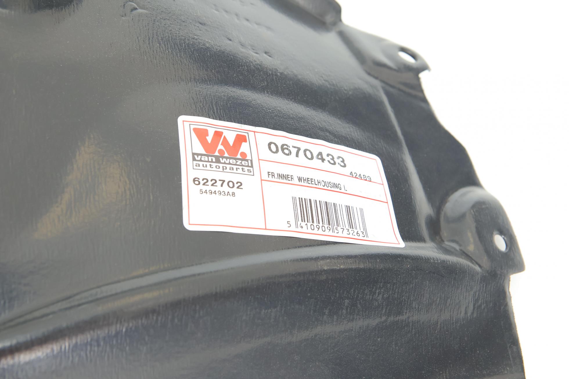 0670433 VAN WEZEL